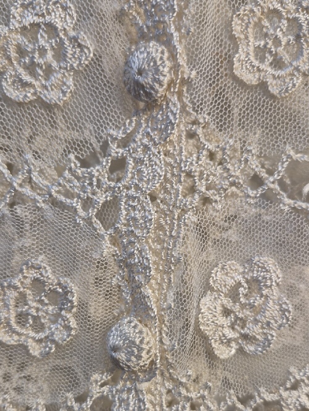 Valenti Cream Crochet Floral Button-Front Blouse - Picture 10 of 10